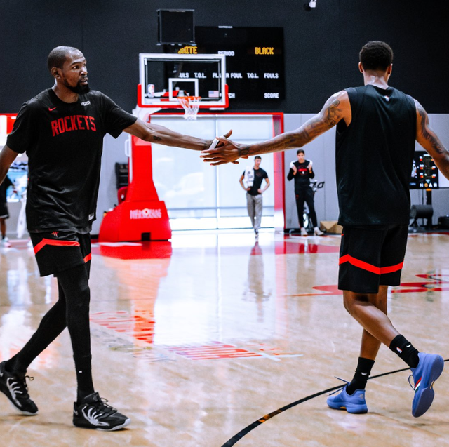 bodog博狗官网-乌度卡称赞谢泼德进步明显!看好杜兰特小贾:像刘易斯+特科格鲁