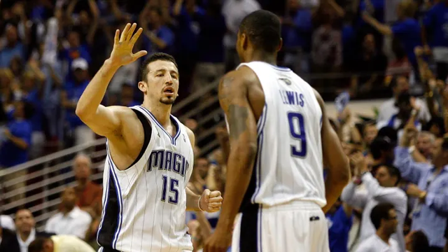 bodog博狗官网-乌度卡称赞谢泼德进步明显!看好杜兰特小贾:像刘易斯+特科格鲁