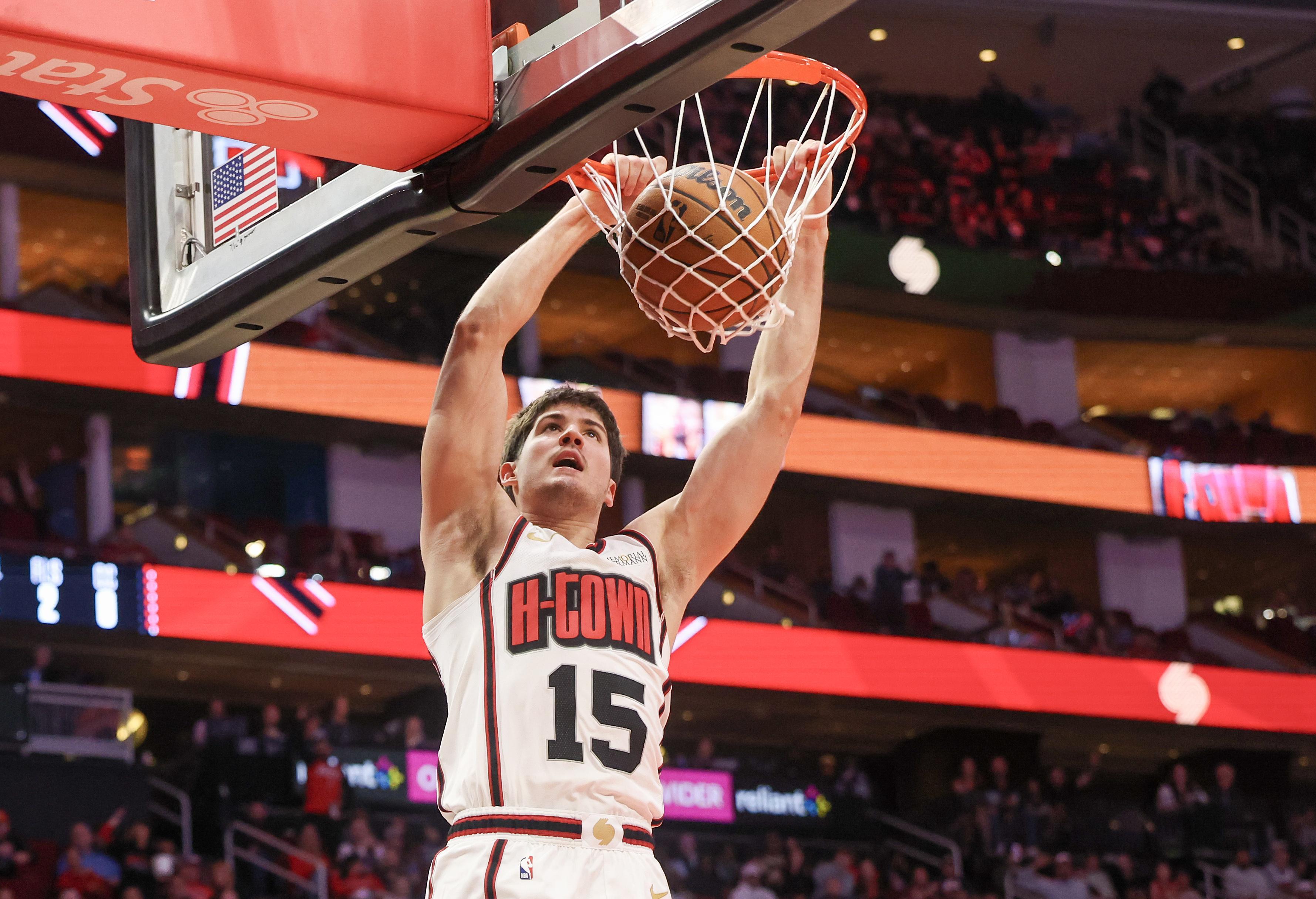 博狗体育-首发命中率52%!连中10记三分,火箭版库里诞生,杜兰特无路可退